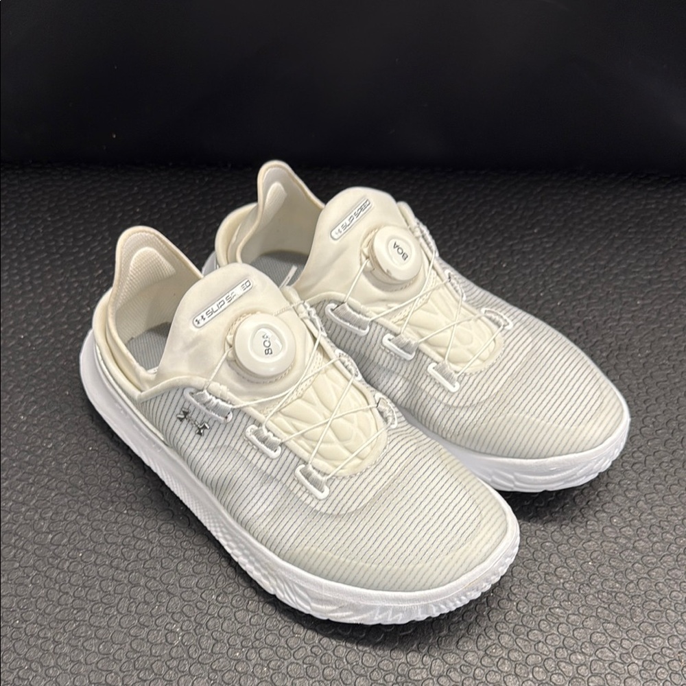Under Armour White Athletic Shoes SlipSpeed shoes